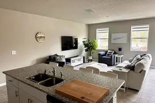 5786 SE Edgewater Cir, Stuart, FL 34997 - Photo 7