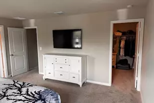 5786 SE Edgewater Cir, Stuart, FL 34997 - Photo 9