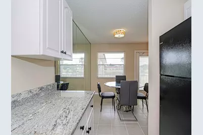 27 Pine Arbor Lane #205, Vero Beach, FL 32962 - Photo 17