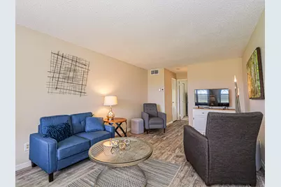 27 Pine Arbor Lane #205, Vero Beach, FL 32962 - Photo 7