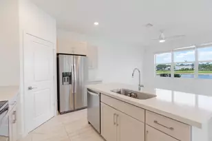 8618 Via Mar Rosso, Lake Worth, FL 33467 - Photo 3