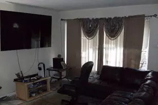 6210 NW 14th Pl, Sunrise, FL 33313 - Photo 5