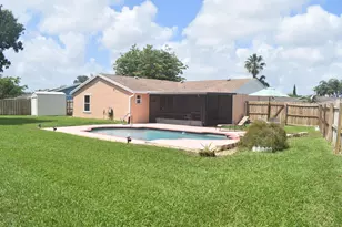 5034 Mark Dr, Boynton Beach, FL 33472 - Photo 5