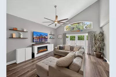 5053 Prairie Dunes Village Circle, Lake Worth, FL 33463 - Photo 3