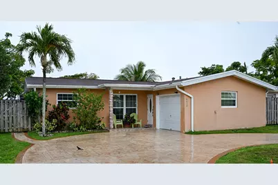 8610 NW 27th Place, Sunrise, FL 33322 - Photo 3