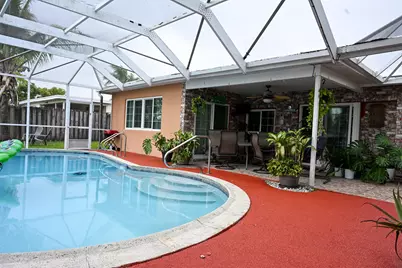 8610 NW 27th Place, Sunrise, FL 33322 - Photo 15