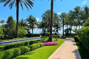 100 S Pointe Dr, Miami Beach, FL 33139 - Photo 17