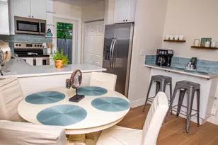 1433 NE 23rd St, Wilton Manors, FL 33305 - Photo 5