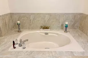 204 Cape Pointe Cir, Jupiter, FL 33477 - Photo 19