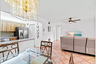 322 Knotty Pine Cir, Greenacres, FL 33463 - Photo 13