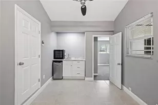 1424 SW 18th St, Fort Lauderdale, FL 33315 - Photo 13