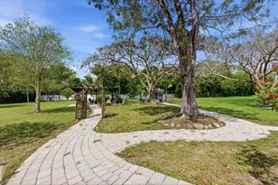 14290 SW 31st Ct, Davie, FL 33330 - Photo 43