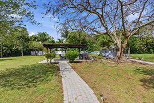 14290 SW 31st Ct, Davie, FL 33330 - Photo 45