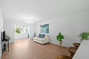 230 NE 26th Ave, Boynton Beach, FL 33435 - Photo 9