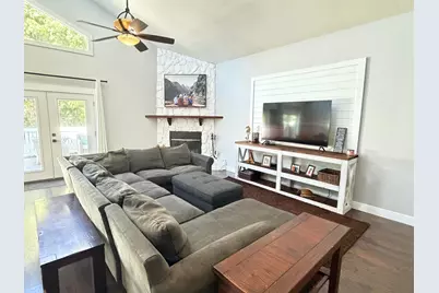 13400 74th Avenue N, Seminole, FL 33776 - Photo 5