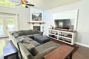 13400 74th Ave N, Seminole, FL 33776 - Photo 5