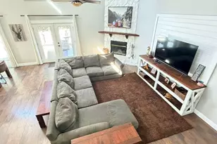 13400 74th Ave N, Seminole, FL 33776 - Photo 11