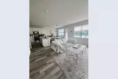 4924 Greenway Drive, Hollywood, FL 33021 - Photo 9