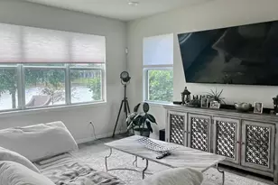 4924 Greenway Dr, Hollywood, FL 33021 - Photo 13