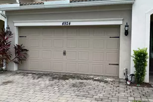 4924 Greenway Dr, Hollywood, FL 33021 - Photo 5