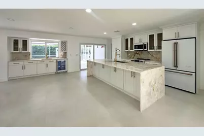 359 Country Club Drive, Tequesta, FL 33469 - Photo 13