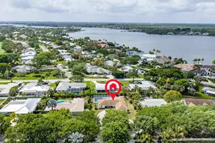 359 Country Club Dr, Tequesta, FL 33469 - Photo 53