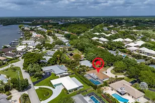 359 Country Club Dr, Tequesta, FL 33469 - Photo 37