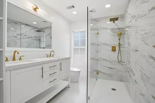 359 Country Club Dr, Tequesta, FL 33469 - Photo 21