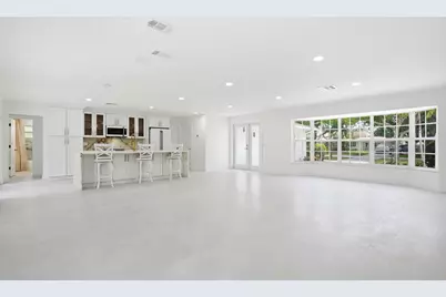 359 Country Club Drive, Tequesta, FL 33469 - Photo 3