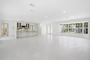 359 Country Club Dr, Tequesta, FL 33469 - Photo 3