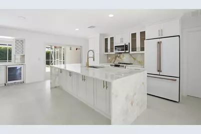 359 Country Club Drive, Tequesta, FL 33469 - Photo 5