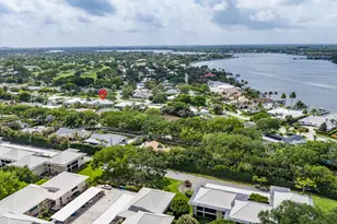 359 Country Club Dr, Tequesta, FL 33469 - Photo 39