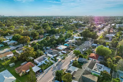 1044 NW 60th Street, Miami, FL 33127 - Photo 23