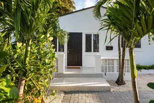 1044 NW 60th St, Miami, FL 33127 - Photo 3