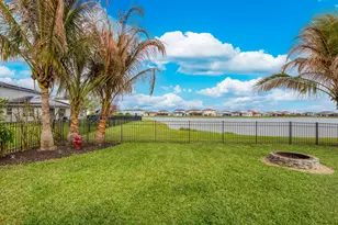 7742 NW Gladwell Ln, Port Saint Lucie, FL 34987 - Photo 7