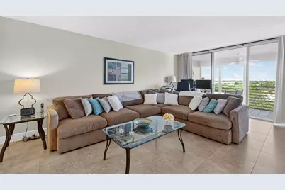 3499 Oaks Way #703, Pompano Beach, FL 33069 - Photo 9