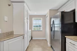 3499 Oaks Way, Pompano Beach, FL 33069 - Photo 15