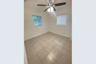 5181 SW 19th Street, West Park, FL 33023 - Photo 15