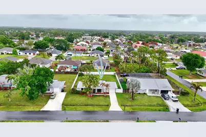 1711 SW Aztec Avenue S, Port Saint Lucie, FL 34953 - Photo 17