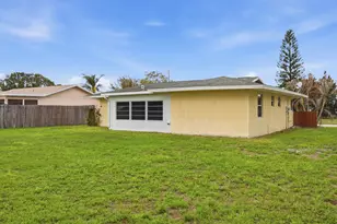 226 SW Reynolds Ave, Port Saint Lucie, FL 34983 - Photo 23