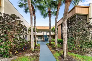 154 Piedmont D, Delray Beach, FL 33484 - Photo 3