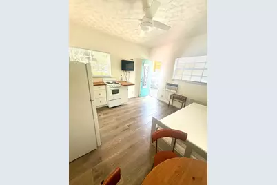 314 Desoto Street, Hollywood, FL 33019 - Photo 9