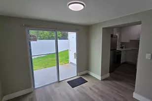 591 Seagrape Rd, Lantana, FL 33462 - Photo 9