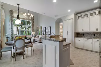 4044 Kingston Lane, Palm Beach Gardens, FL 33418 - Photo 5