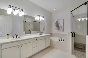 4044 Kingston Ln, Palm Beach Gardens, FL 33418 - Photo 17