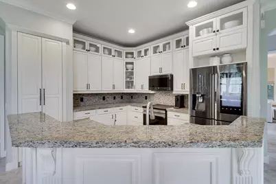 4044 Kingston Lane, Palm Beach Gardens, FL 33418 - Photo 9