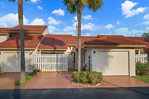 131 Palm Ave, Jupiter, FL 33477 - Photo 9