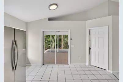 1395 25th Ave Avenue SW, Vero Beach, FL 32962 - Photo 9