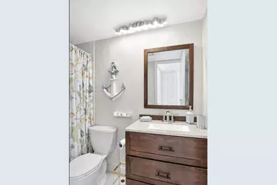 400 SE 10th Street #202, Deerfield Beach, FL 33441 - Photo 9