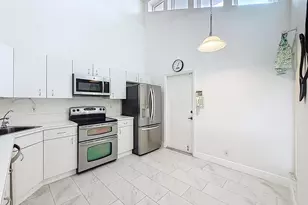 10954 Lakemore Ln, Boca Raton, FL 33498 - Photo 9